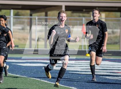 Thumbnail 2 in Pinnacle vs. Corona del Sol (AIA 6A Quarterfinal Playoff) photogallery.
