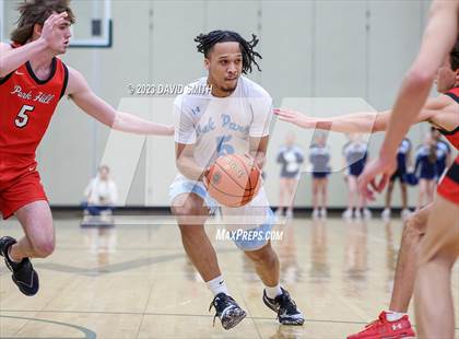 Thumbnail 1 in Oak Park vs. Park Hill (MSHSAA Class 6 District 8 Semifinal) photogallery.
