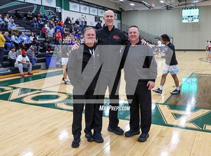 Thumbnail 1 in Oak Park vs. Park Hill (MSHSAA Class 6 District 8 Semifinal) photogallery.
