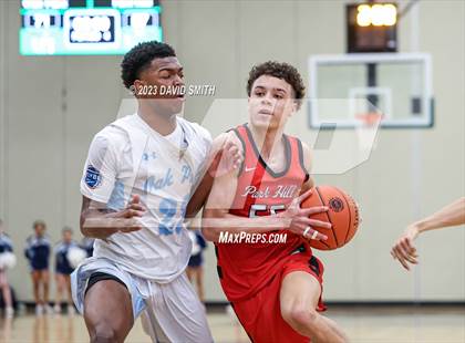 Thumbnail 3 in Oak Park vs. Park Hill (MSHSAA Class 6 District 8 Semifinal) photogallery.