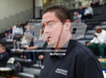 Thumbnail 3 in Oak Park vs. Park Hill (MSHSAA Class 6 District 8 Semifinal) photogallery.