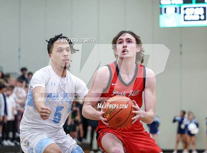 Thumbnail 2 in Oak Park vs. Park Hill (MSHSAA Class 6 District 8 Semifinal) photogallery.