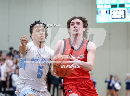 Thumbnail 3 in Oak Park vs. Park Hill (MSHSAA Class 6 District 8 Semifinal) photogallery.