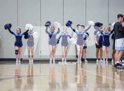 Thumbnail 1 in Oak Park vs. Park Hill (MSHSAA Class 6 District 8 Semifinal) photogallery.