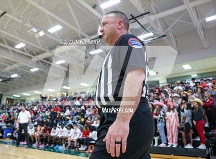 Thumbnail 2 in Oak Park vs. Park Hill (MSHSAA Class 6 District 8 Semifinal) photogallery.