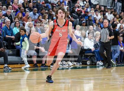 Thumbnail 1 in Oak Park vs. Park Hill (MSHSAA Class 6 District 8 Semifinal) photogallery.