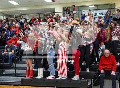 Thumbnail 1 in Oak Park vs. Park Hill (MSHSAA Class 6 District 8 Semifinal) photogallery.