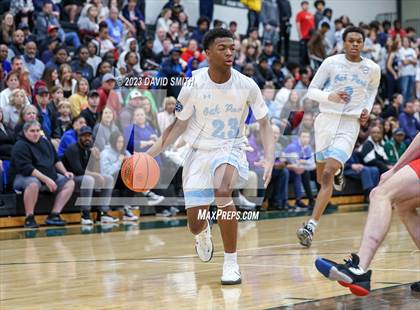 Thumbnail 1 in Oak Park vs. Park Hill (MSHSAA Class 6 District 8 Semifinal) photogallery.