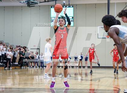Thumbnail 1 in Oak Park vs. Park Hill (MSHSAA Class 6 District 8 Semifinal) photogallery.
