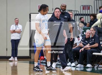 Thumbnail 3 in Oak Park vs. Park Hill (MSHSAA Class 6 District 8 Semifinal) photogallery.