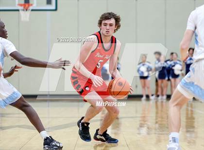 Thumbnail 1 in Oak Park vs. Park Hill (MSHSAA Class 6 District 8 Semifinal) photogallery.