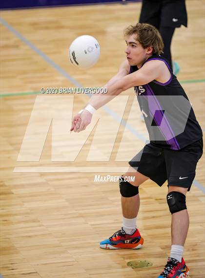 Thumbnail 2 in Douglas County vs. Valor Christian (CHSAA 5A Round 2) photogallery.