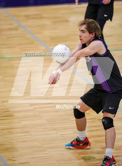 Thumbnail 1 in Douglas County vs. Valor Christian (CHSAA 5A Round 2) photogallery.