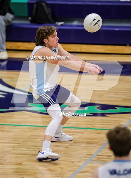 Thumbnail 3 in Douglas County vs. Valor Christian (CHSAA 5A Round 2) photogallery.