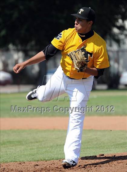 Thumbnail 1 in Bosco Tech @ Cantwell-Sacred Heart photogallery.