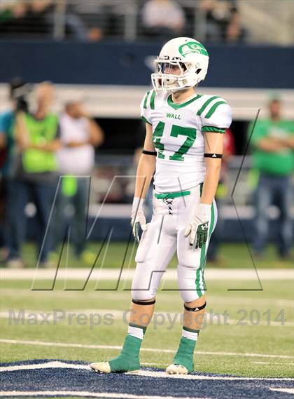 Thumbnail 2 in Cameron Yoe vs. Wall (UIL 2A Division 1 Final) photogallery.