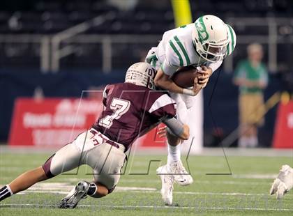 Thumbnail 2 in Cameron Yoe vs. Wall (UIL 2A Division 1 Final) photogallery.