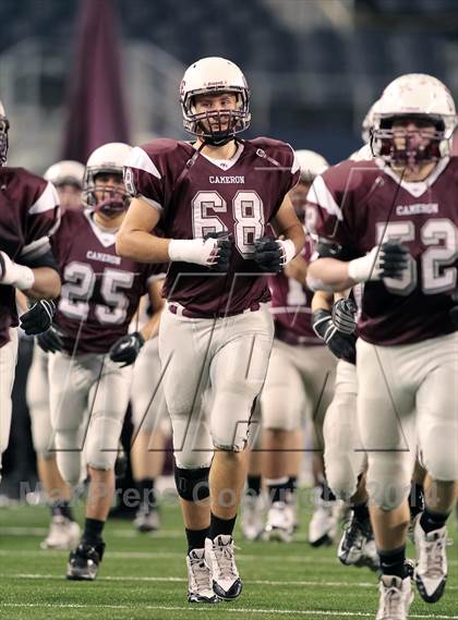 Thumbnail 2 in Cameron Yoe vs. Wall (UIL 2A Division 1 Final) photogallery.