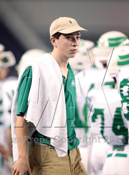 Thumbnail 1 in Cameron Yoe vs. Wall (UIL 2A Division 1 Final) photogallery.