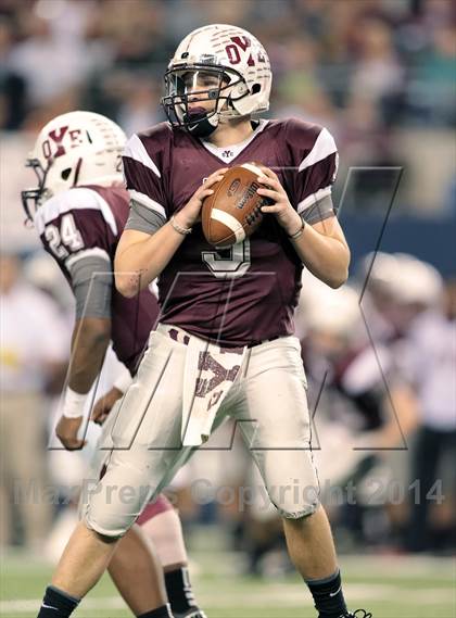 Thumbnail 1 in Cameron Yoe vs. Wall (UIL 2A Division 1 Final) photogallery.