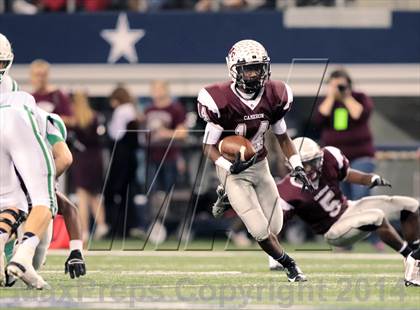 Thumbnail 2 in Cameron Yoe vs. Wall (UIL 2A Division 1 Final) photogallery.