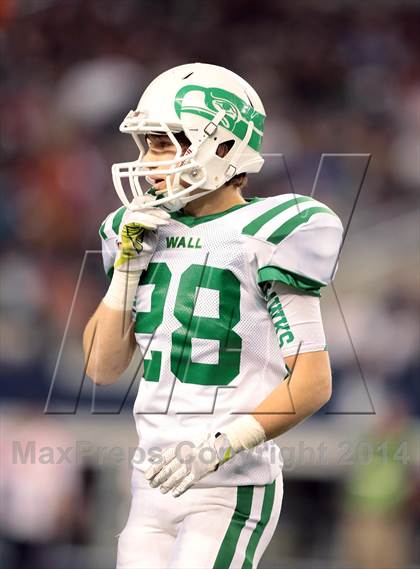 Thumbnail 2 in Cameron Yoe vs. Wall (UIL 2A Division 1 Final) photogallery.