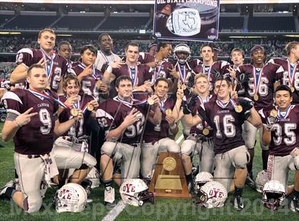 Thumbnail 1 in Cameron Yoe vs. Wall (UIL 2A Division 1 Final) photogallery.