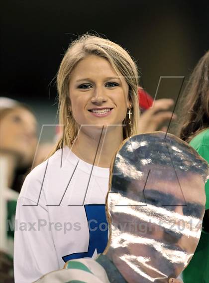 Thumbnail 2 in Cameron Yoe vs. Wall (UIL 2A Division 1 Final) photogallery.