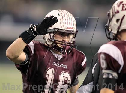 Thumbnail 2 in Cameron Yoe vs. Wall (UIL 2A Division 1 Final) photogallery.