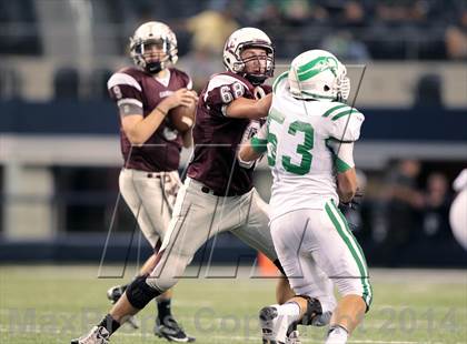 Thumbnail 3 in Cameron Yoe vs. Wall (UIL 2A Division 1 Final) photogallery.