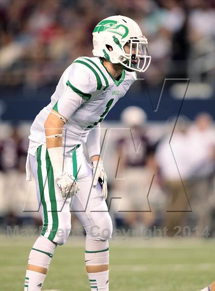 Thumbnail 2 in Cameron Yoe vs. Wall (UIL 2A Division 1 Final) photogallery.