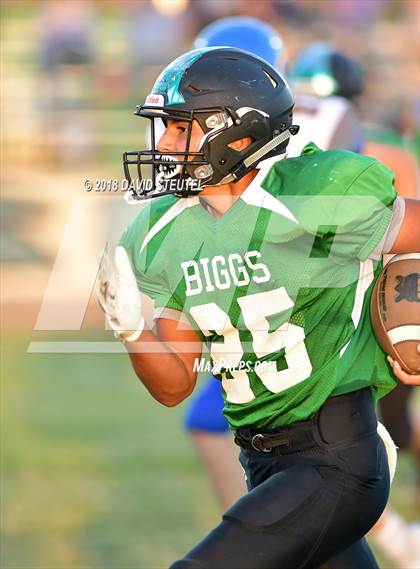 Thumbnail 3 in Fall River @ Biggs photogallery.