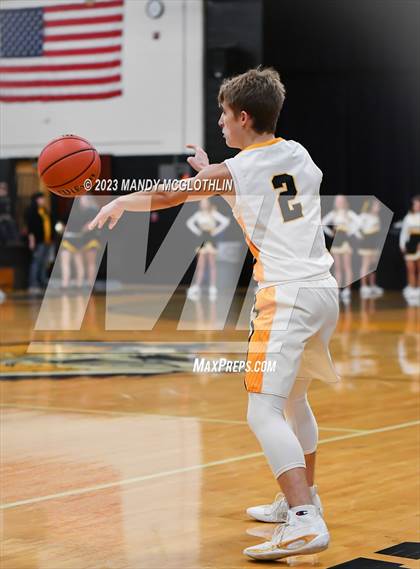 Thumbnail 1 in Midwest Central @ Illini Central photogallery.