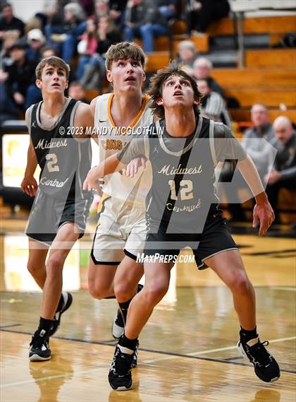 Thumbnail 2 in Midwest Central @ Illini Central photogallery.