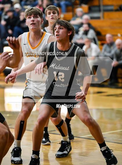 Thumbnail 3 in Midwest Central @ Illini Central photogallery.