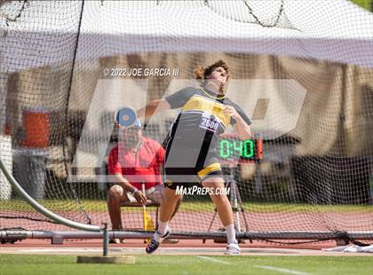 Thumbnail 3 in UIL 1A Boys State Track Meet photogallery.