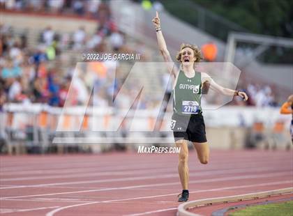 Thumbnail 3 in UIL 1A Boys State Track Meet photogallery.