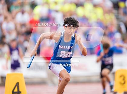 Thumbnail 3 in UIL 1A Boys State Track Meet photogallery.