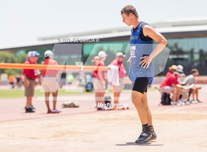 Thumbnail 2 in UIL 1A Boys State Track Meet photogallery.