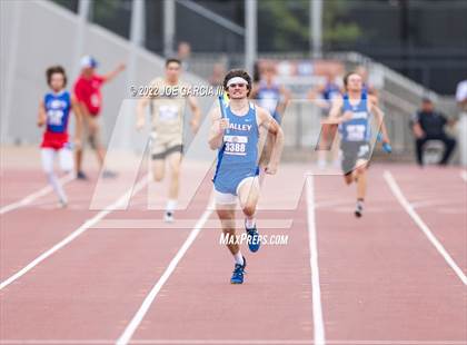 Thumbnail 2 in UIL 1A Boys State Track Meet photogallery.