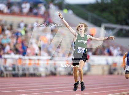 Thumbnail 1 in UIL 1A Boys State Track Meet photogallery.