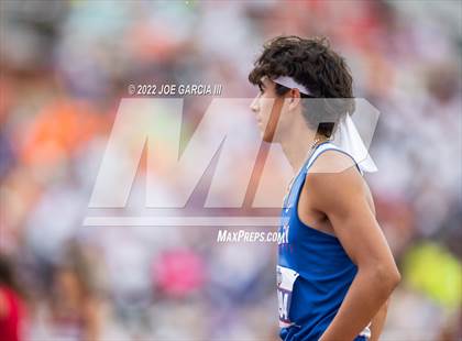 Thumbnail 1 in UIL 1A Boys State Track Meet photogallery.