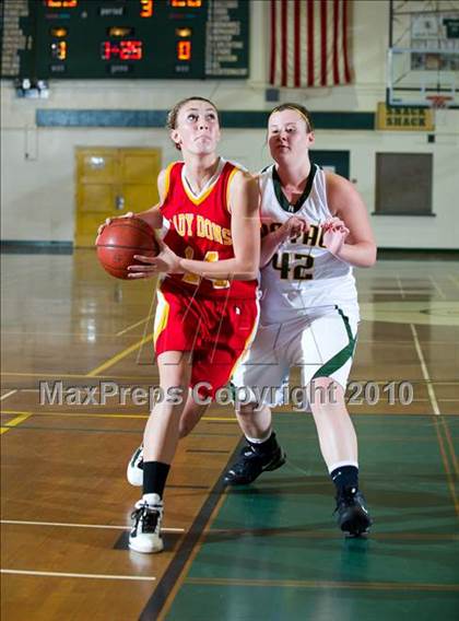 Thumbnail 3 in Royal vs. Cathedral Catholic (Santa Barbara Tournament of Champions) photogallery.