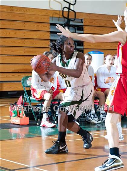 Thumbnail 2 in Royal vs. Cathedral Catholic (Santa Barbara Tournament of Champions) photogallery.