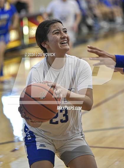 Thumbnail 3 in Cuba @ Laguna Acoma (Lady Braves Invitational at Santa Fe Indian School) photogallery.