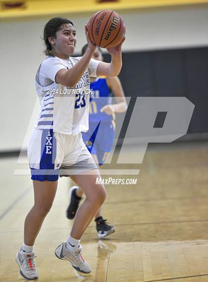 Thumbnail 1 in Cuba @ Laguna Acoma (Lady Braves Invitational at Santa Fe Indian School) photogallery.