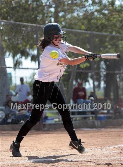 Thumbnail 3 in Oak Park vs. Oxnard (T.O. Tournament) photogallery.