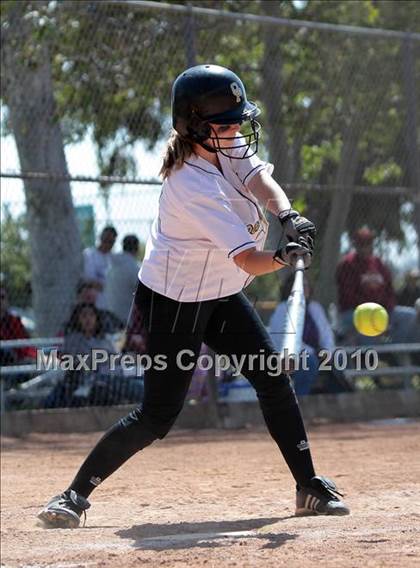 Thumbnail 1 in Oak Park vs. Oxnard (T.O. Tournament) photogallery.