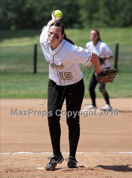 Thumbnail 1 in Oak Park vs. Oxnard (T.O. Tournament) photogallery.