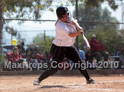 Thumbnail 3 in Oak Park vs. Oxnard (T.O. Tournament) photogallery.